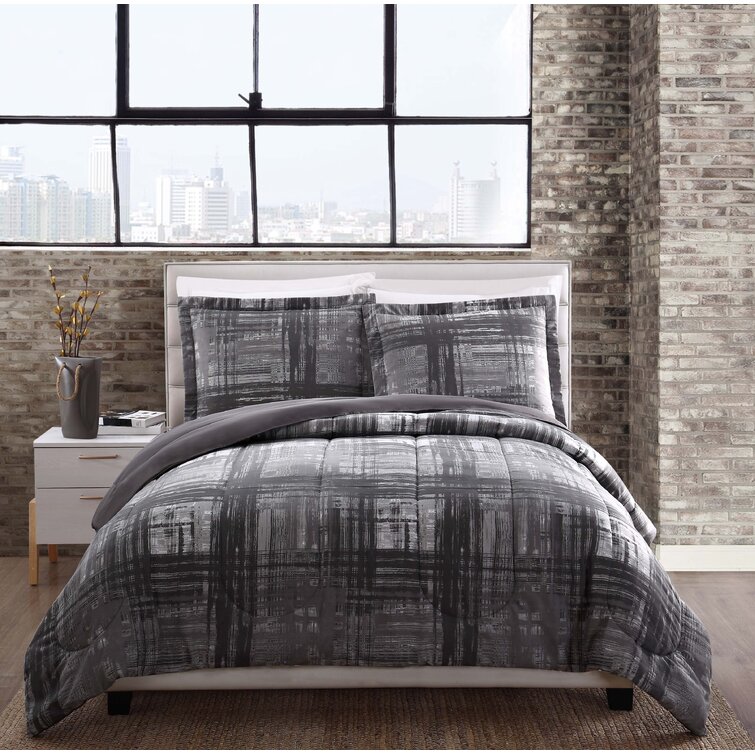 Keantay Modern & Contemporary Plaid Comforter Set