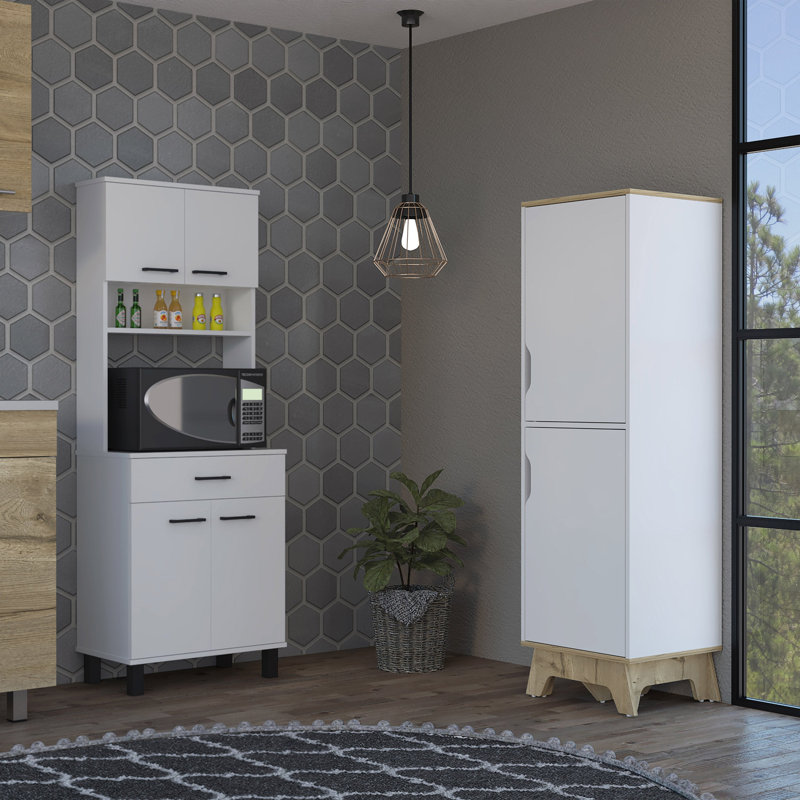 Valparaiso 160cm Kitchen Pantry