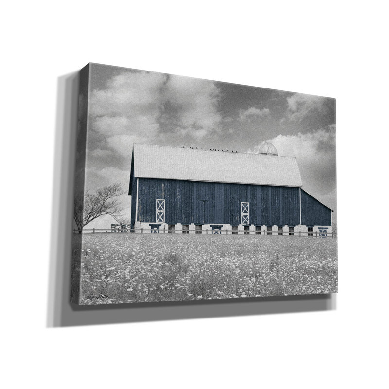 «Amneek Black White Barn on Canvas» par Lori Deiter, reproduction, H 12 po x l 16 po x P 0,75 po