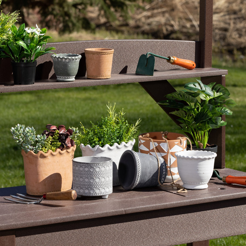 Quiller Pot Planter, White