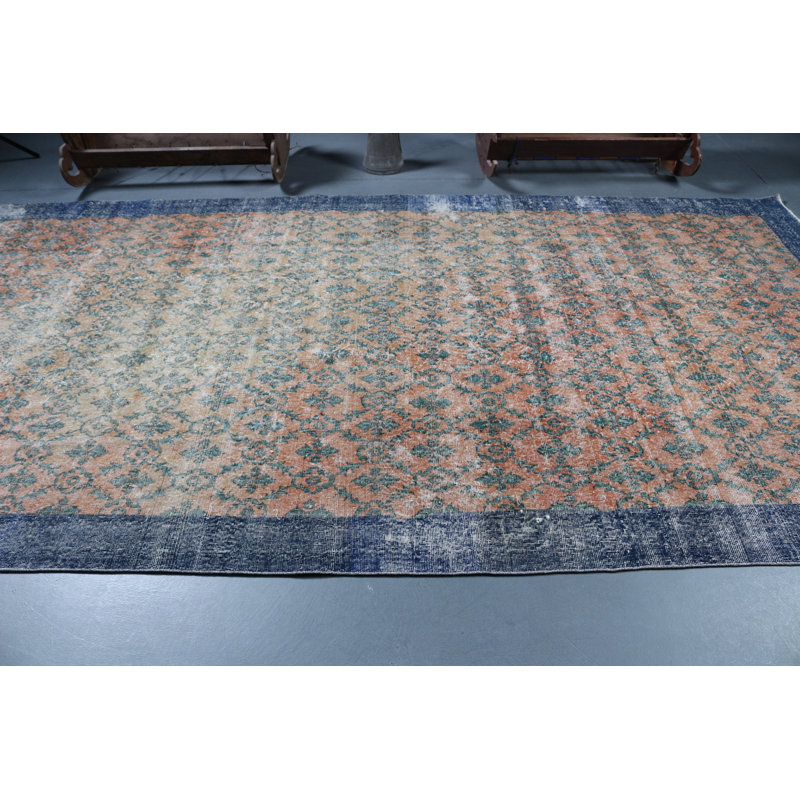 Tapis turc orange surdimensionné pour la décoration intérieure tissé à la main avec un style rétro pour un design intérieur unique