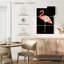 Flamant rose sur fond noir-108595256