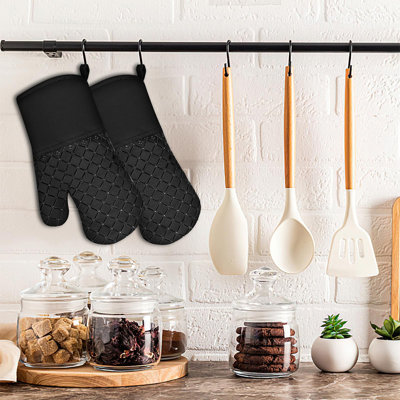 Ensemble 4 pièces de gants de cuisine et grilles de four, gants de cuisine et grilles de cuisson prolongées, surface antidérapante en silicone résistante à la chaleur à 500 ° F (noir)