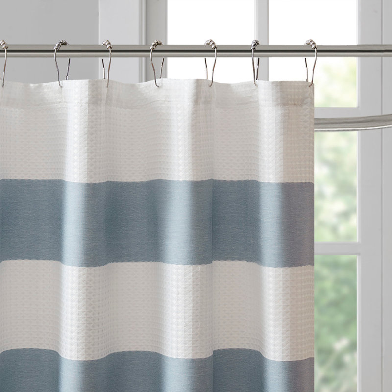 Rideau de douche avec traitement 3M bleu 72 x 84 po