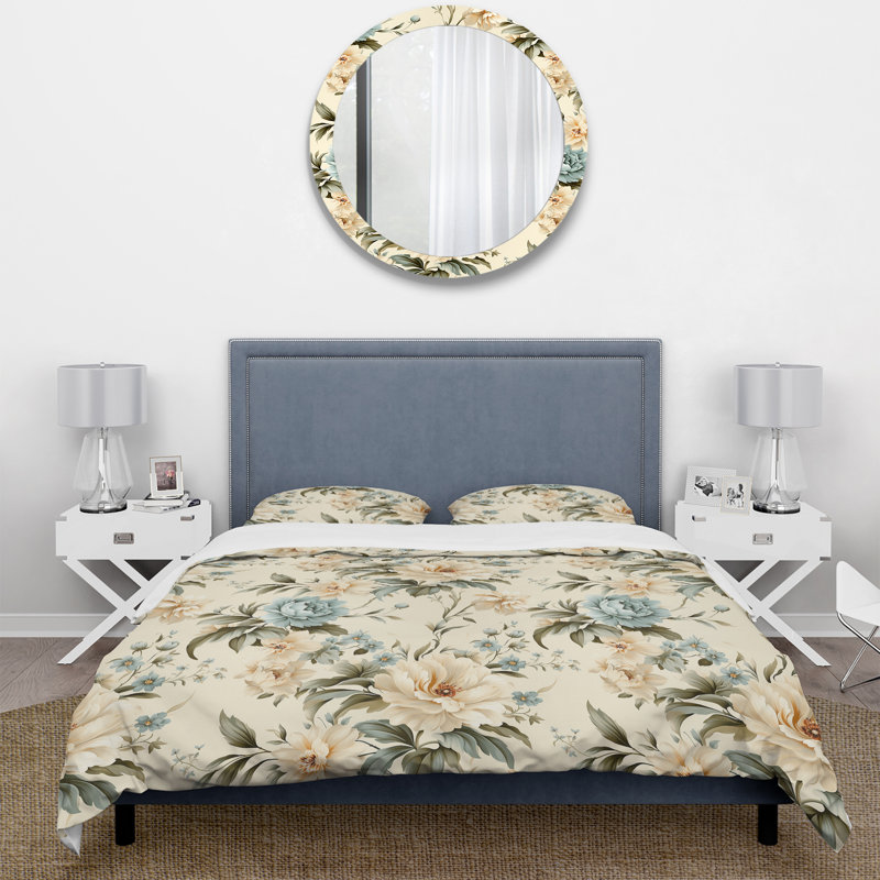 Minimalist Chic Victorian Pattern II Duvet Cover, King Duvet Cover + 2 King Shams