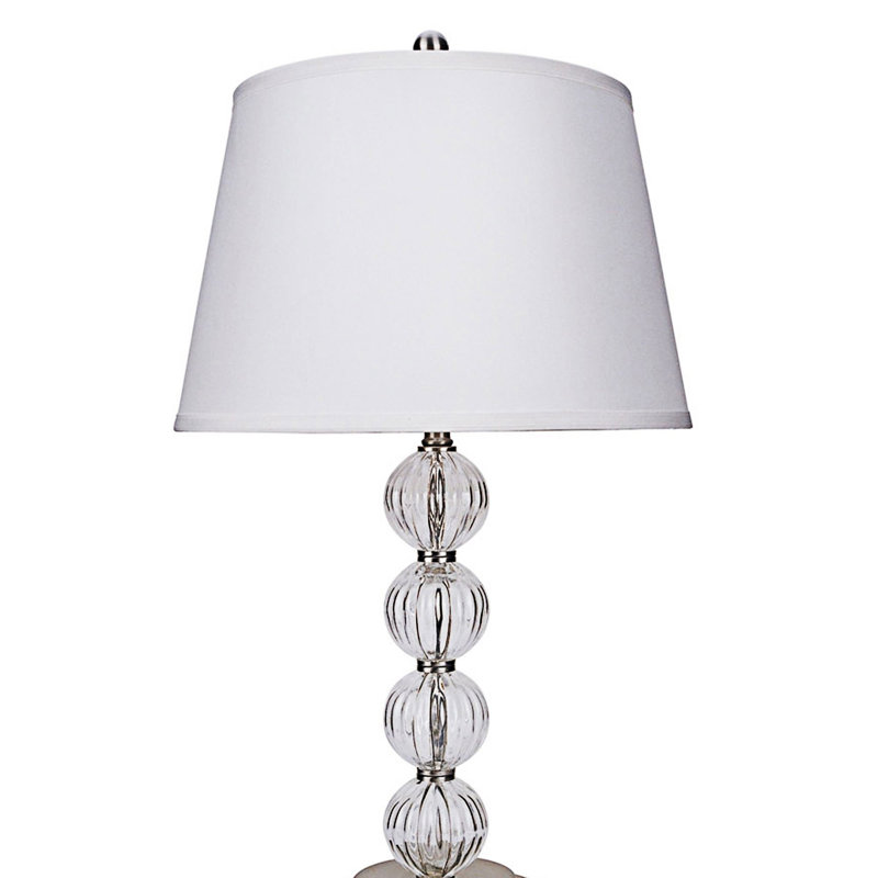 Lampe de table en métal