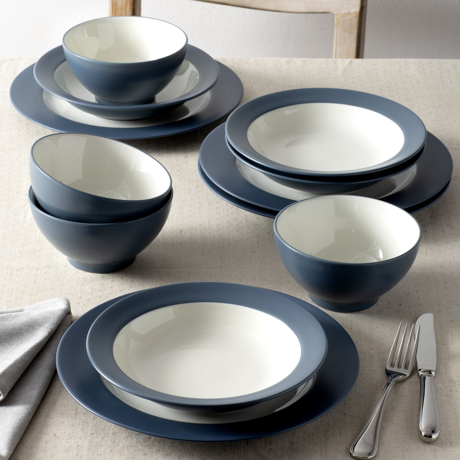 Noritake Colorwave 12-Piece Rim Dinnerware Set, Service for 4, Blue