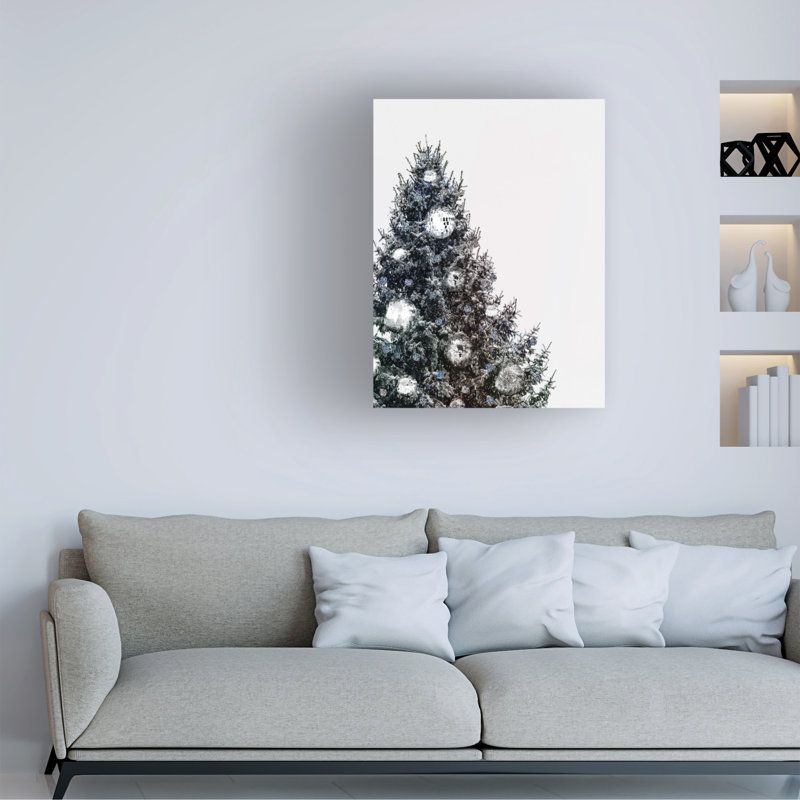 Art mural sur toile The Holiday Aisle® Victoria Barnes Disco Christmas Tree II WAG37617, H 47 po x l 35 po