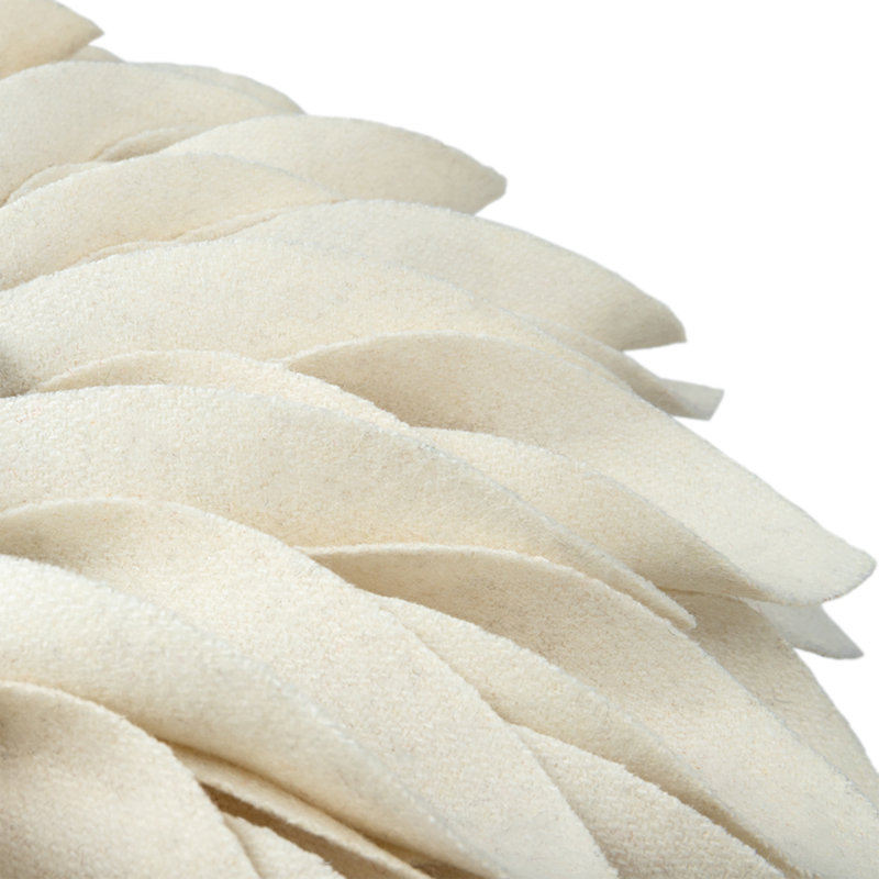 Housse et insert décoratif décoratif 3D Floral, H 14 po x l 14 po, Beige avec laine centrale grise