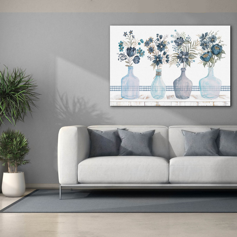 «Feeling Blue Florals» par Cindy Jacobs, estampe numérique sur toile, 40 po x 26 po, H 40 po x l 60 po x P 1,5 po