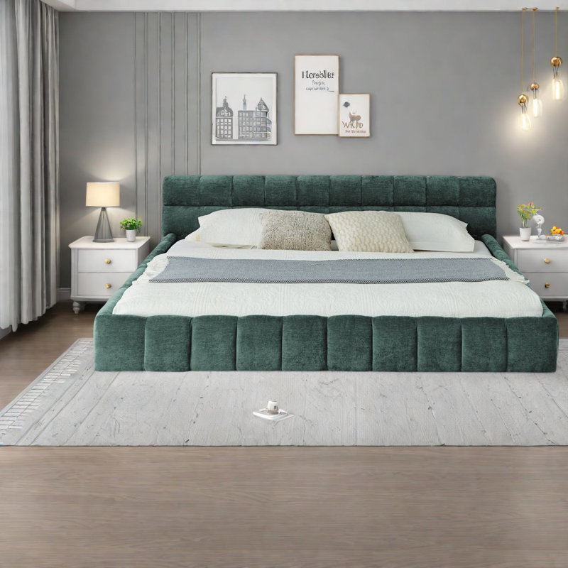Très grand lit tapissier moderne, structure en tissu confortable pour la maison