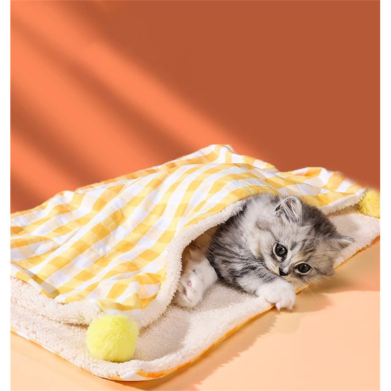 Dog Blankets, 14.17" W x 19.68" L