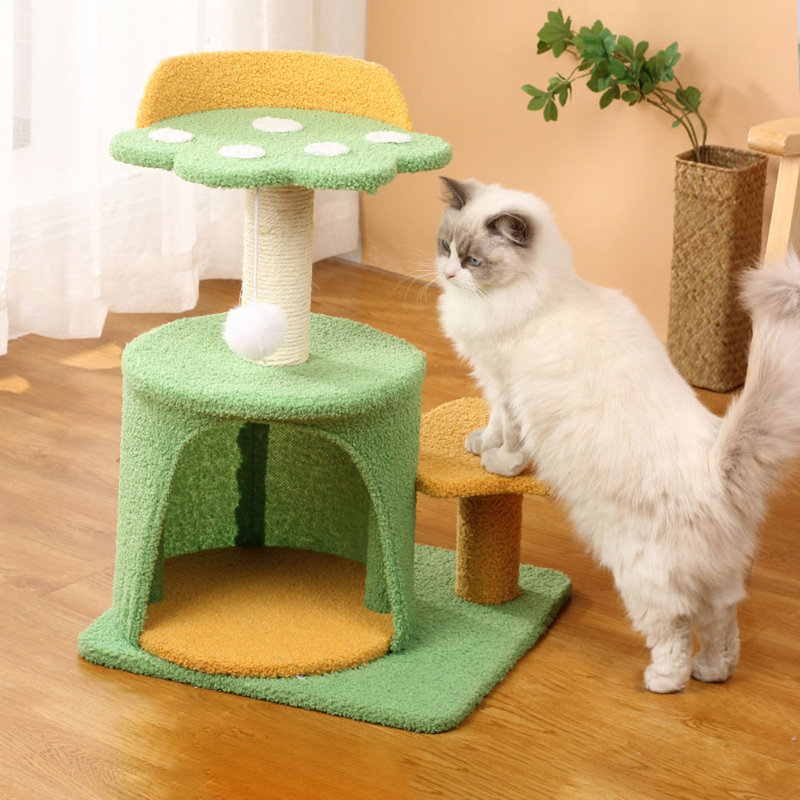 56 cm H Cat Scratchers