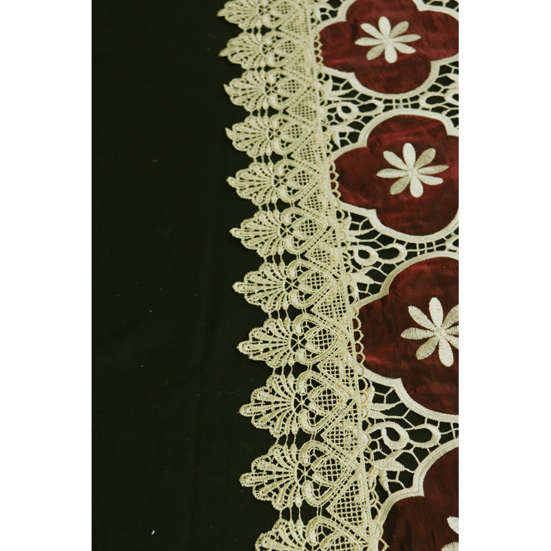 Oliphant Floral Tablecloth, 126" x 72"
