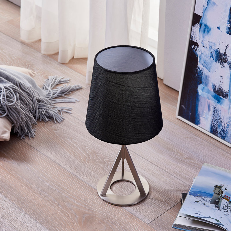 Jenessy Metal Table Lamp, Black