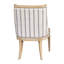 Chaise rembourrée avec garniture cloutée