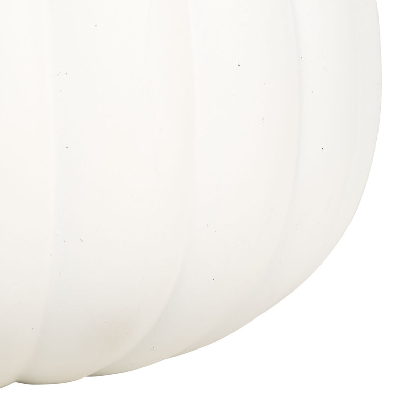 Prussia Concrete Pot Planter, White