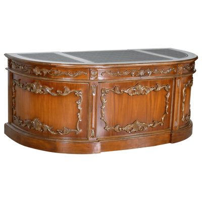 Bureau Chester Burton