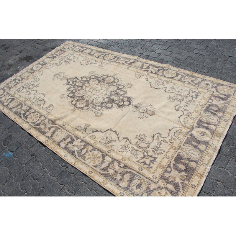 Grand tapis turc Oushak antique à motif médaillon beige pour le décor de la salle à manger