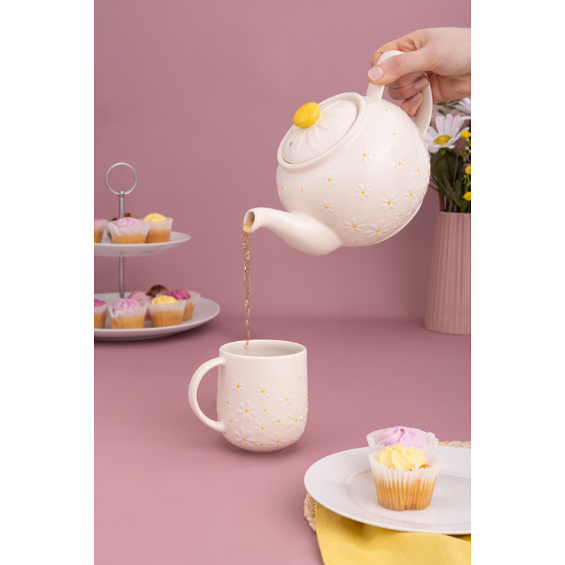 Price & Kensington Daisy 6 cup Teapot