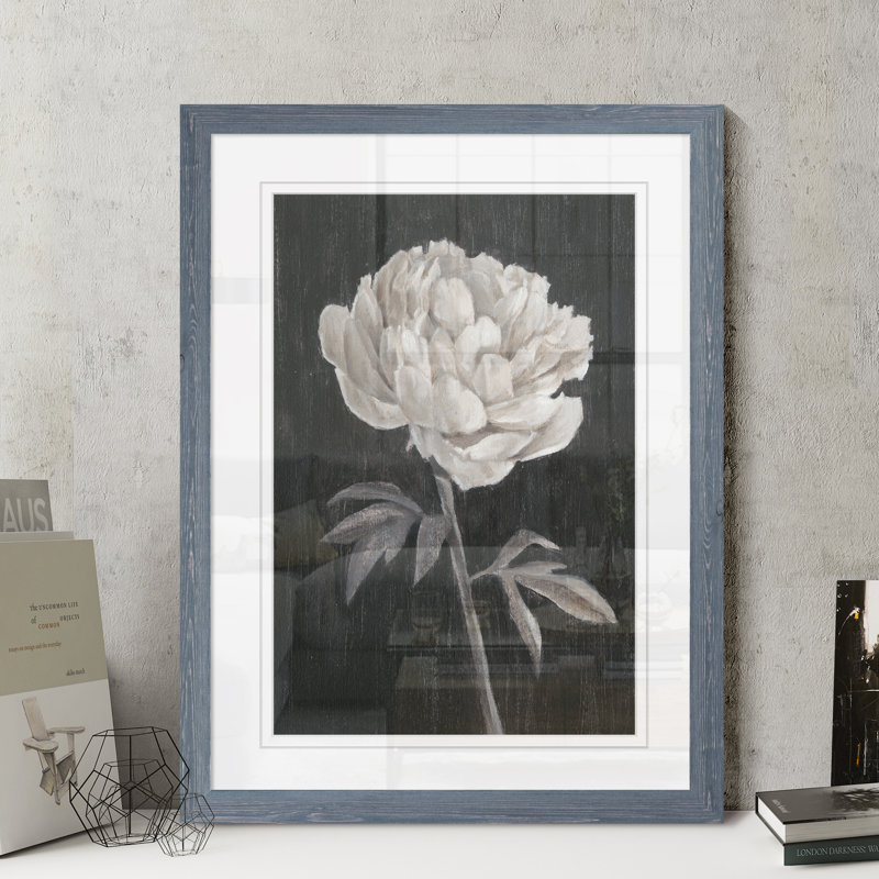 «Black and White Flowers I» par Paul Cezanne - reproduction d'art encadrée, H 32 po x l 44 po x 1,25 po, Cadre en papier gris