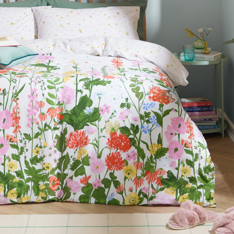 furn. Cottage Garden Cotton Blend and Cotton Floral Duvet Cover Set with Pillowcases