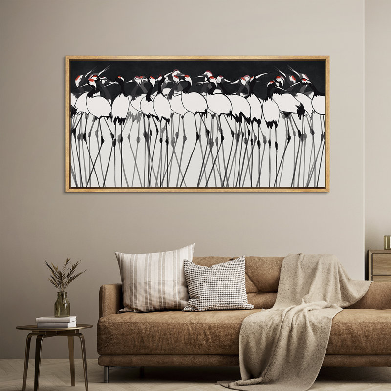 Cranes in Formation, toile encadrée - Illustration d'oiseau moderne en noir et blanc, H 30 po x l 60 po, Naturel