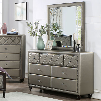 Commode l 7 po avec miroir Bruun