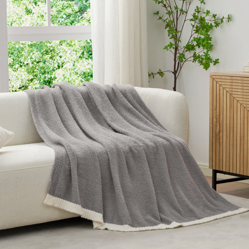 Jeté réversible en tricot de plumes, Gris, L 60 po x l 50 po