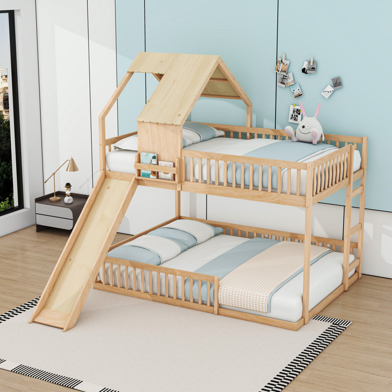 Lit superposé double en bois sur grand avec glissade, toit, Naturel