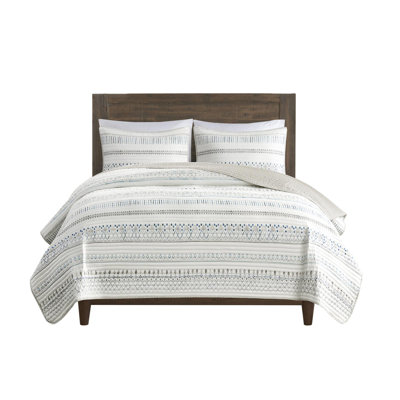 Printed Microfiber Seersucker Quilt Set of 3