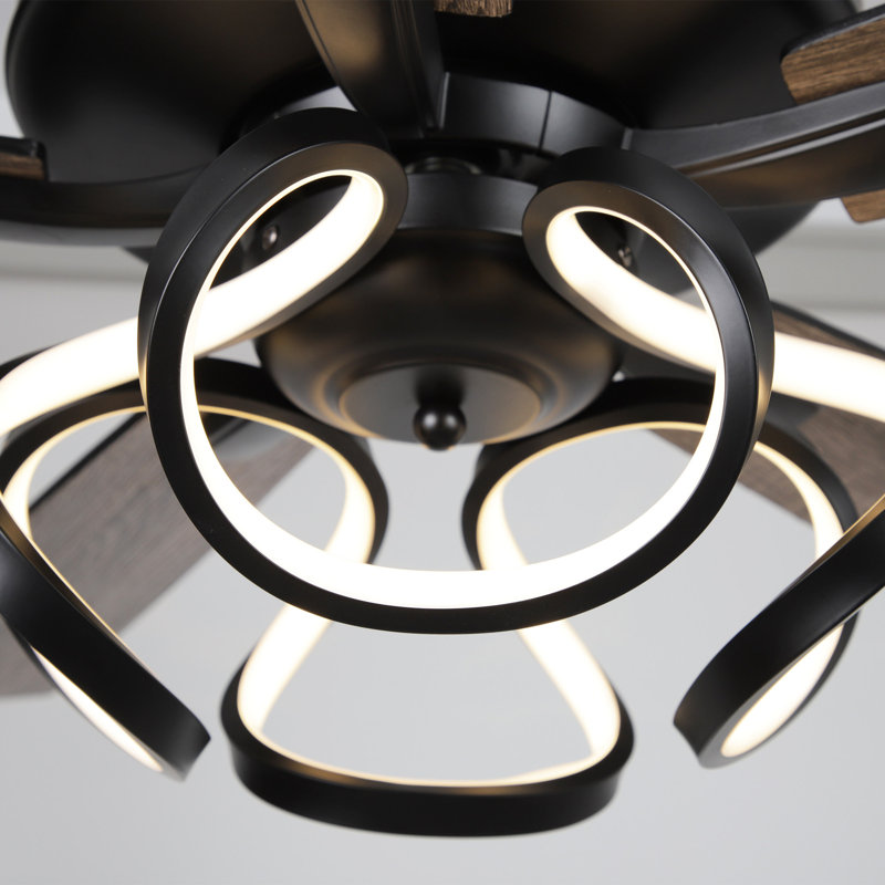 Ventilateur de plafond à DEL intégré à 5 pales à intensité variable Chantalle, Noir