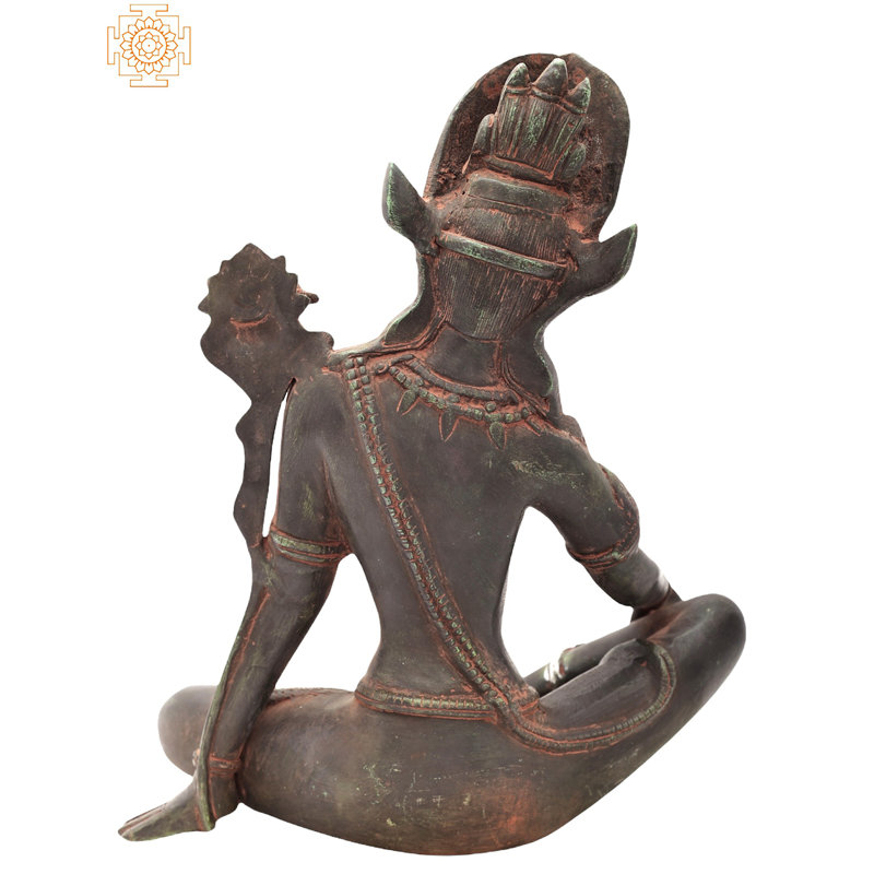 Indra assis, la tête abaissée, Noir