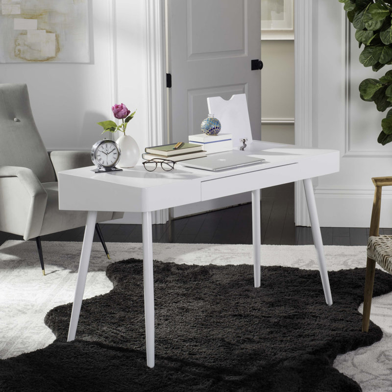 Betsons Writing Desk