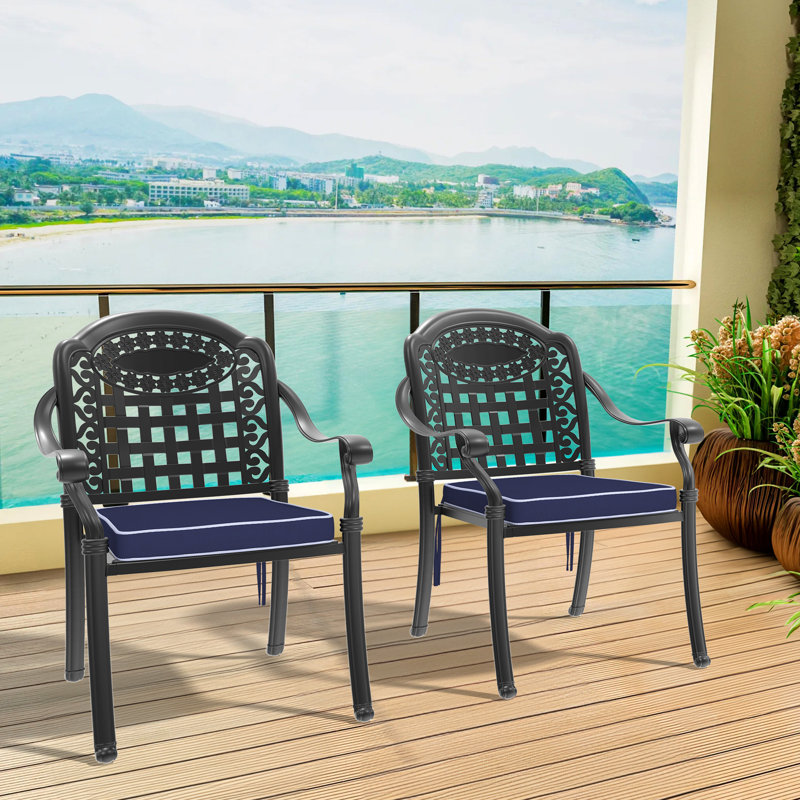 Chaise de patio en fonte d'aluminium, 2 pièces, noire, finition, coussins confortables, coussin de pied antidérapant, fabrication empilable, peu encombrante