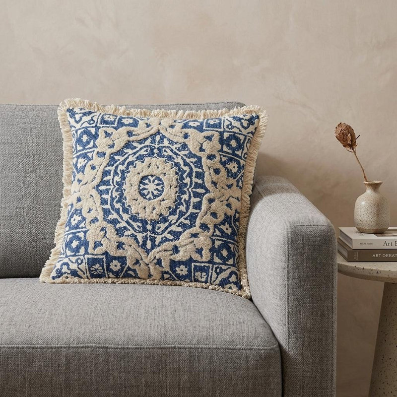 Coussin décoratif Abou beige, Beige / bleu marine
