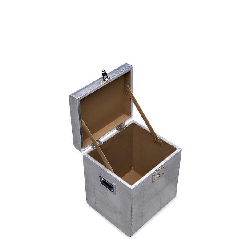 Elio Metal Trunk / End Table