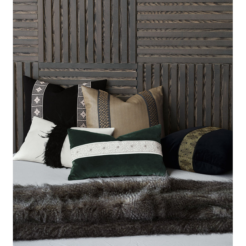 Watts Pillow Cover & Insert, 22" x 22"