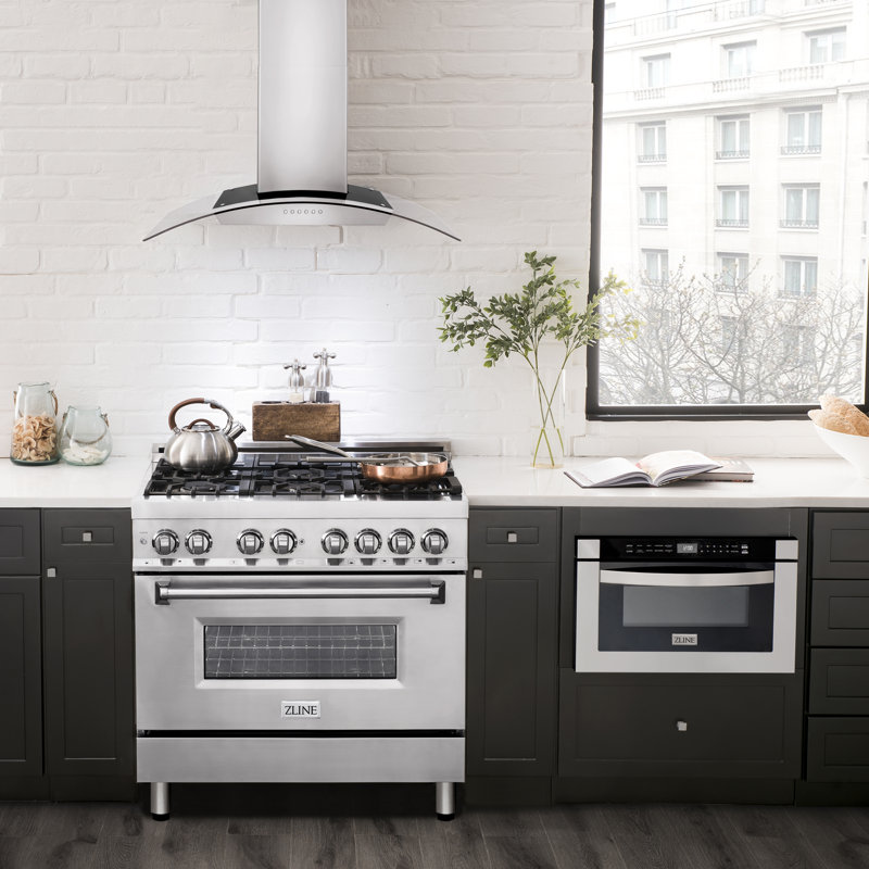 36" 400 CFM Convertible Wall Mount Range Hood in Stainless Steel with Remote Control Included