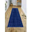 Tapis antidérapants bleu royal à poils moyens avec bordure en treillis-818593607
