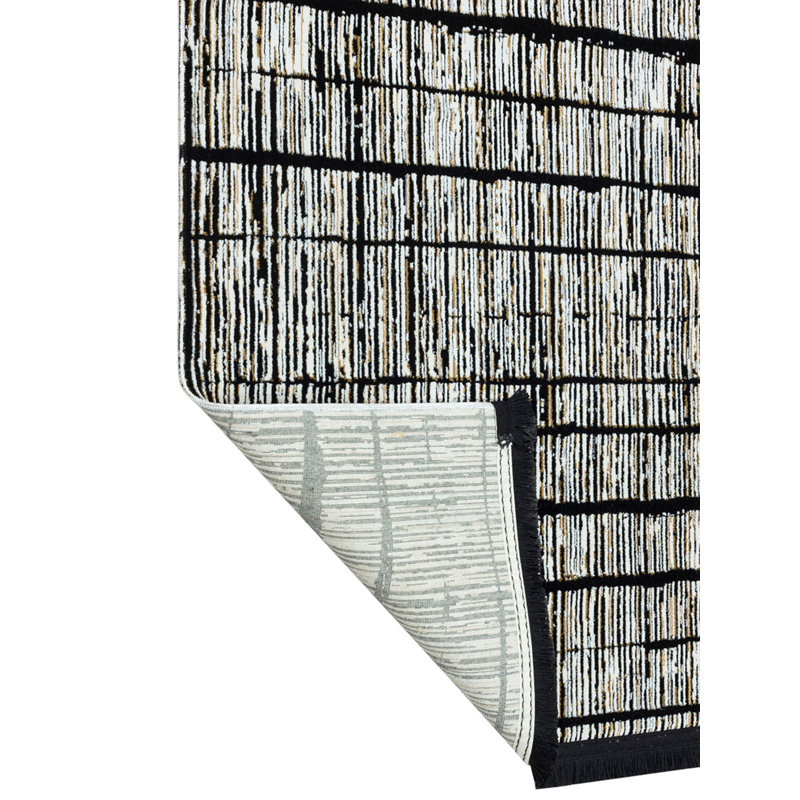 Rhyannon Rectangle Striped Indoor / Outdoor Area Rug, Rectangle 3'11" x 5'11"
