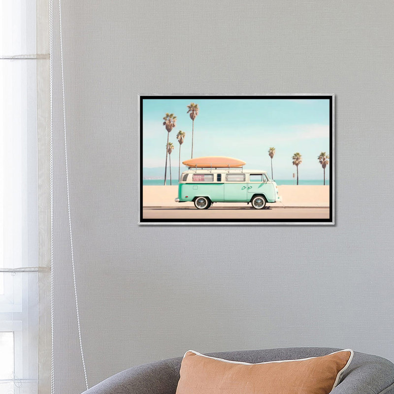 Pacific Pacific Van - reproduction d'art murale encadrée, H 18 po x l 26 po, Reproduction encadrée sans passe-partout