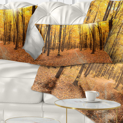 Coussin Yellow Treetops in Fall Forest