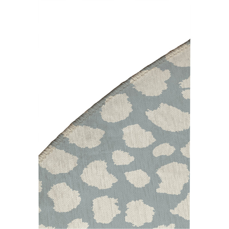 Animal Spot Non-Slip Outdoor Rug, Round 5'
