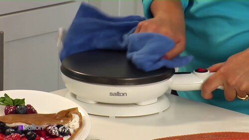 Salton Crepe and Tortilla Maker Review: Simple and Delicious