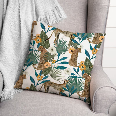  Floral Square Throw Pillow
