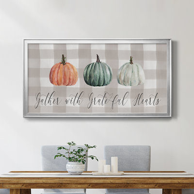 «Gather With Grateful Hearts», art mural encadré sur toile à carreaux - typographie, ouverture 16 x 32 dans un cadre noir, extérieur 19 x 35