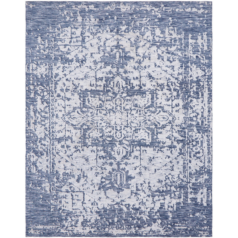 Oriental Area Rug in Blue/Ivory, Rectangle 5'6" x 8'6"