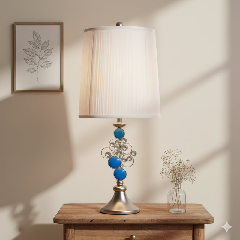 Lampe de table 28 "en polyrésine haute" Just Dazzle "avec finition argentée et abat-jour blanc