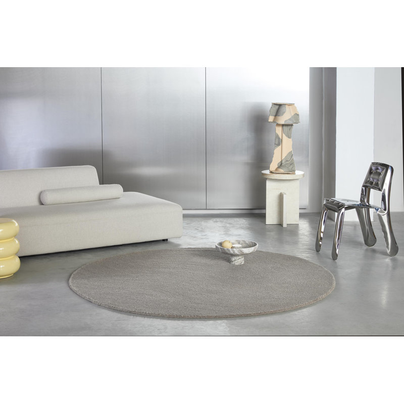 Hand Tufted Wool Area Rug in Pebble, Round 6'7"